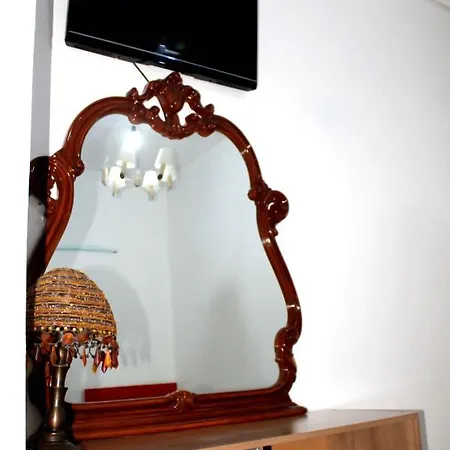 Hotel Vlora City Oda ve Kahvaltı